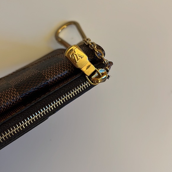 Louis Vuitton Recto Versa Damier Ballerine Pink - Picture 6 of 7